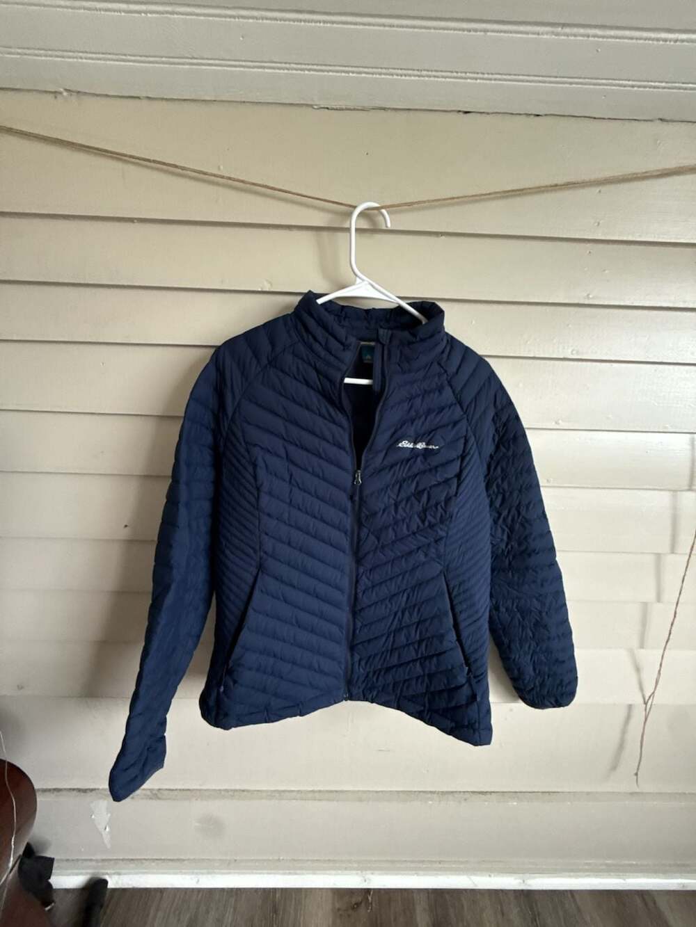 Eddie Bauer First Ascent Microtherm 800 Size L Blue